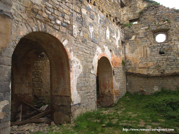 MURO SUR Y OESTE DESDE LA CABECERA